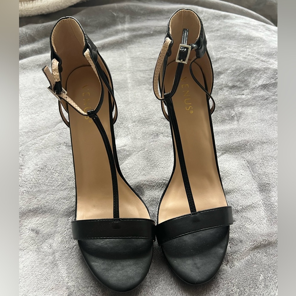 Never worn- Venus brand black strappy heels